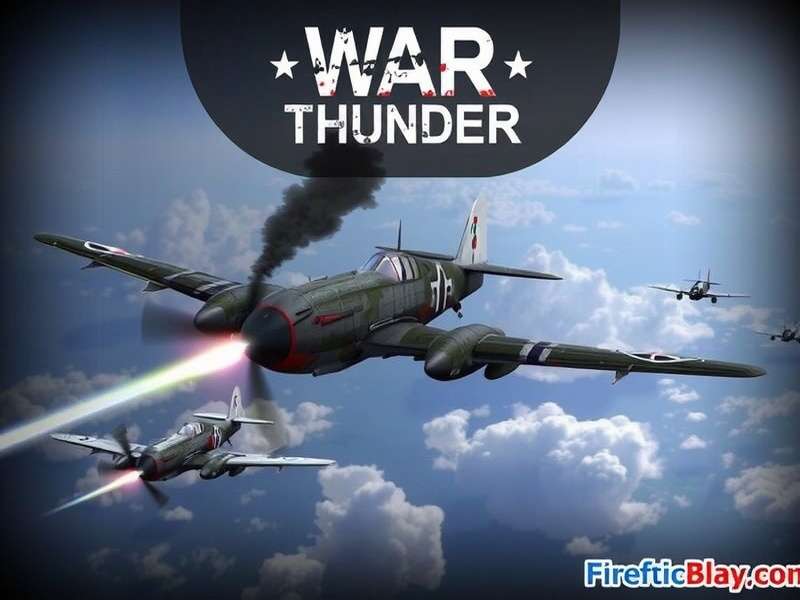 War Thunder PC gameplay screenshot showing high-detail tanks and aircraft